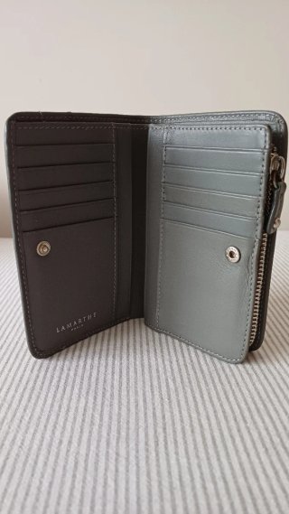 Cartera de piel gris Lamarthe Paris