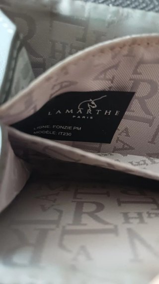 Cartera de piel gris Lamarthe Paris