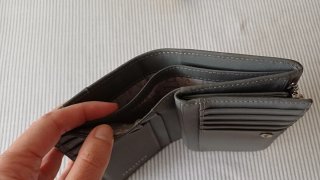 Cartera de piel gris Lamarthe Paris