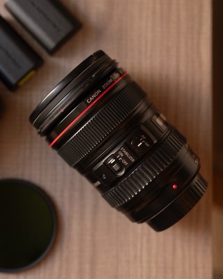 Canon EOS 5D Mark III + Lente 24-105mm