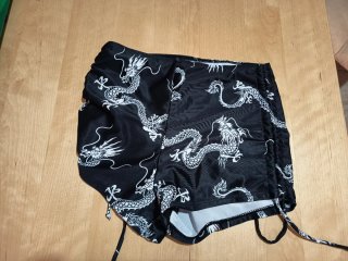 Conjunto Top y Shorts Dragones