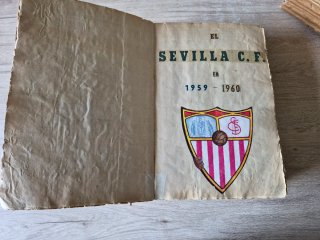 Prensa y Cromos del  Sevilla C F 59 - 60 y 61 - 62