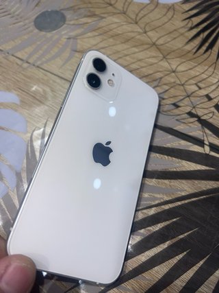 iPhone 12 64GB