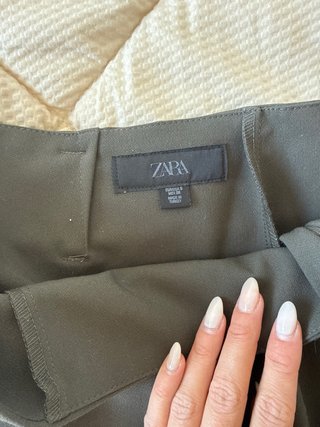 Falda Zara Negra con Cinturón