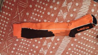 Calcetines térmicos altos Talla 43-46. Precio x ud