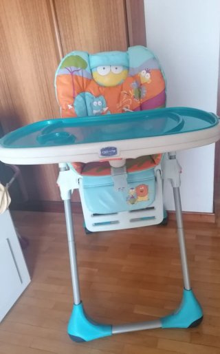 Trona infantil con reductor