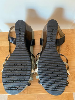 Sandalias Geox de cuña