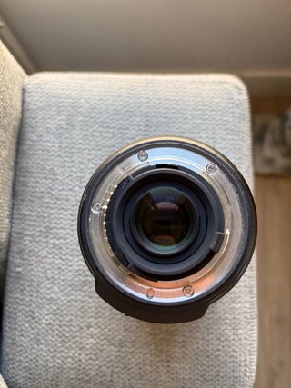 Objetivo Nikon AF-S DX 18-200mm VR