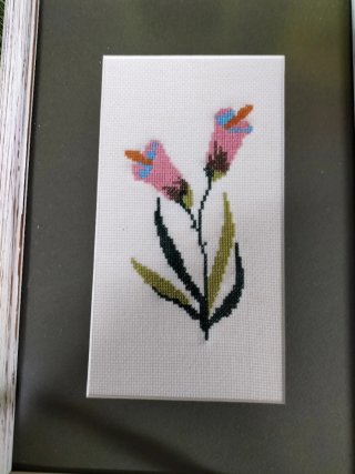 2 Cuadros Punto de Cruz Flores, hecho a mano.