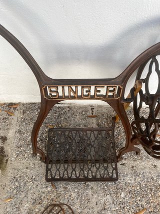 Pie Máquina Coser Singer Hierro