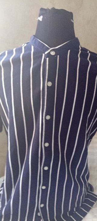 Camisa  polo,Bershka rayas M