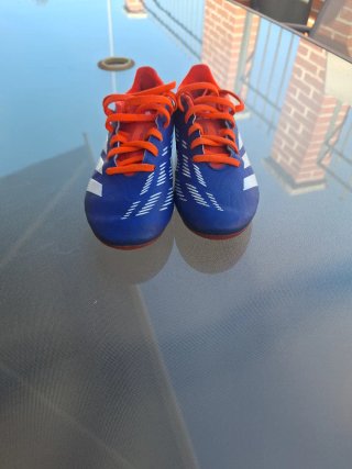 Botas de fútbol Adidas Predator Talla 31