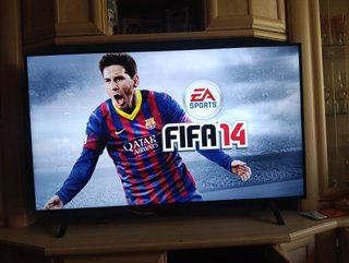 Xbox 360 Slim + 2 Giochi