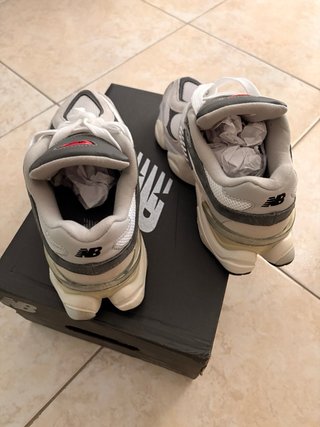 Scarpe New Balance 9060 Grigio Bianco
