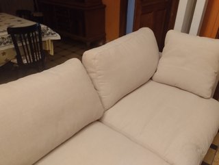 Sofá 3 plazas Kave Home Gala. Usado solo tres días