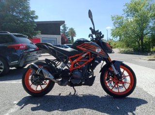 KTM Duke 125 2022 Negra