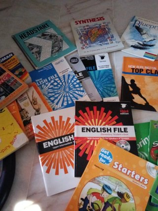 Manuales varios para aprender inglés