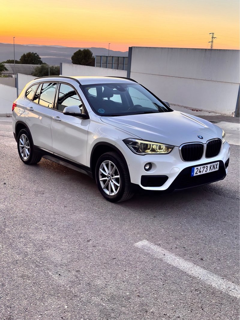BMW X1 sDrive 18d (F48) 2018, foto 4