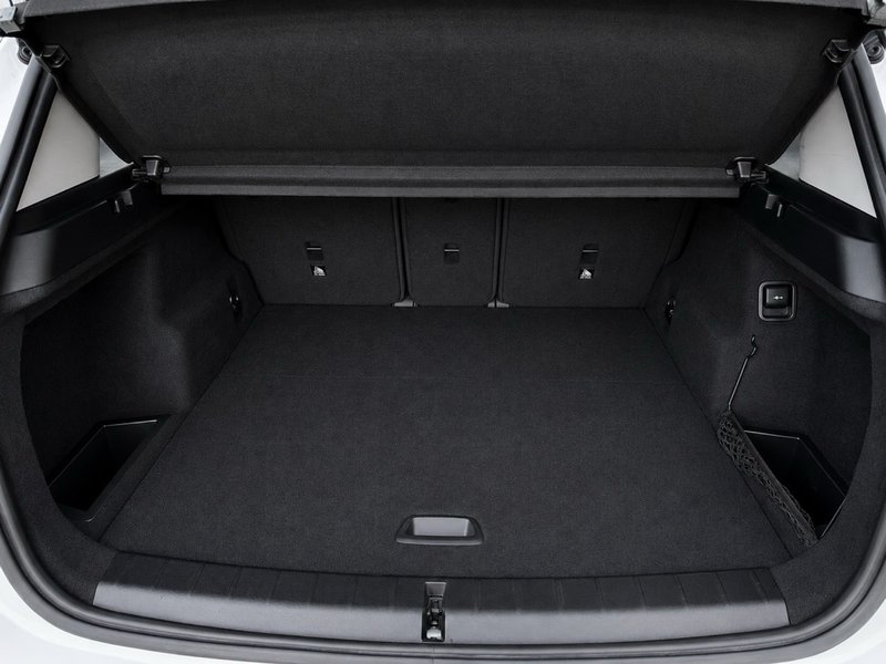 BMW X1 sDrive 18d (F48) 2018, foto 12