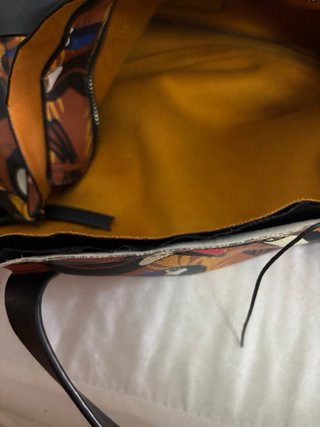 Dos bolsos Parfois estampado tucanes Y otro verde