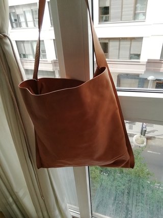 Bolso piel Adolfo Dominguez