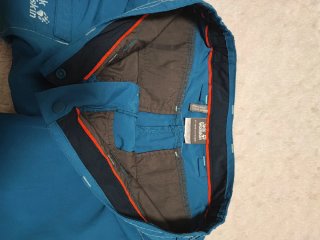 Pantalón corto Jack Wolfskin azul