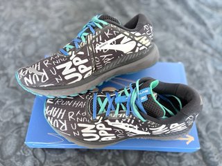 Brooks Adrenaline Talla 44