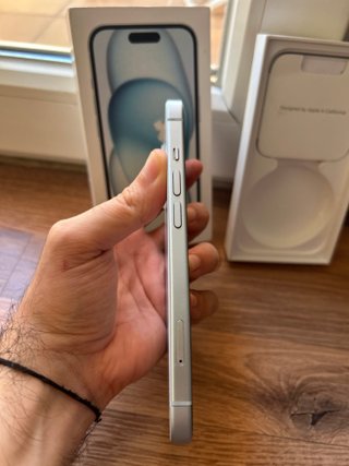 iPhone 15 128GB - Seminuevo Batería 100%
