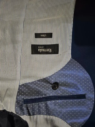 Traje de vestir azul, ideal graduación
