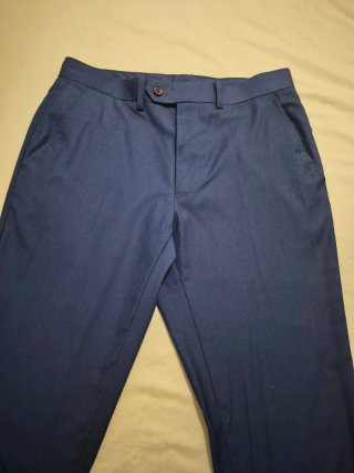 Traje de vestir azul, ideal graduación