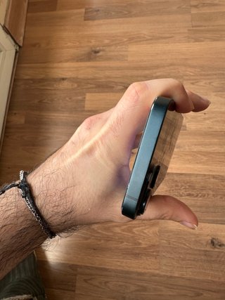 iPhone 14 256GB - Seminuevo Batería 85%