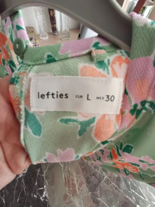 Vestido Lefties floral verde