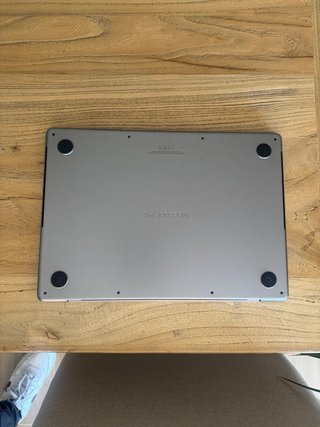 MacBook Pro M2