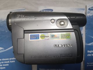 Videocamera Samsung VP-DC171 PAL DVD Camcorder