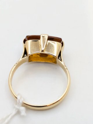 Anillo Oro 18k con Topacio