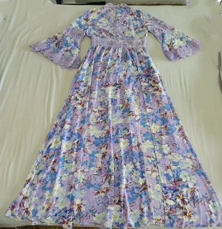 Vestido lila estampado flores