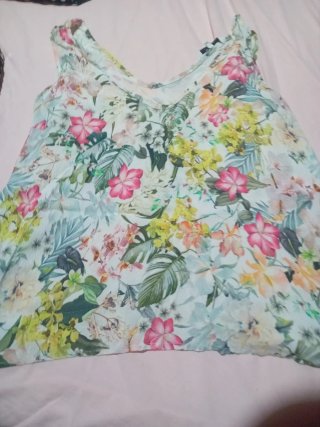 Top floral Fórmula talla L/40/12