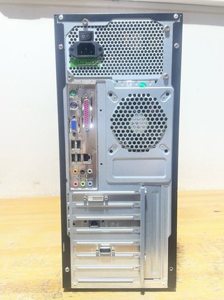 Torre PC LG Negra/Plateada