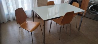 Mesa y 4 Sillas Cocina/Comedor