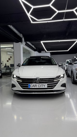 Volkswagen Arteon 2022 Híbrido enchufable 204Cv