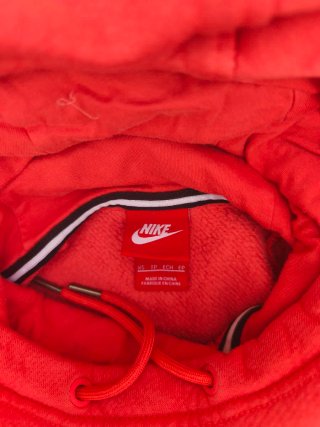 Sudadera Nike Rosa con Logo Brillante