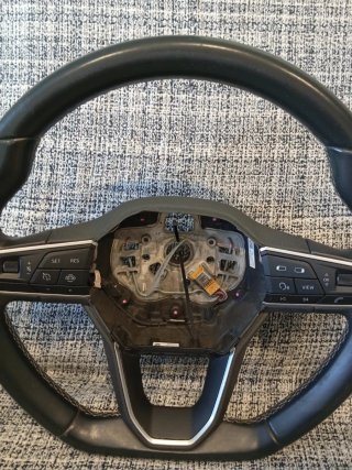 Volante Seat León mk4