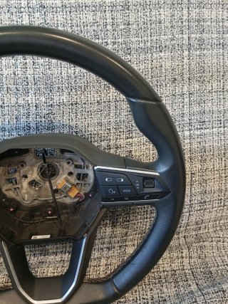 Volante Seat León mk4