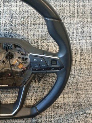 Volante Seat León mk4