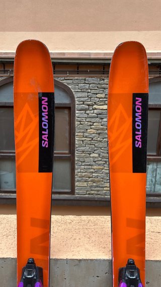 Salomon QST 106 Esquís