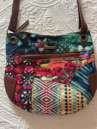 Bolso Desigual bordado
