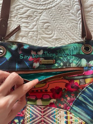 Bolso Desigual bordado