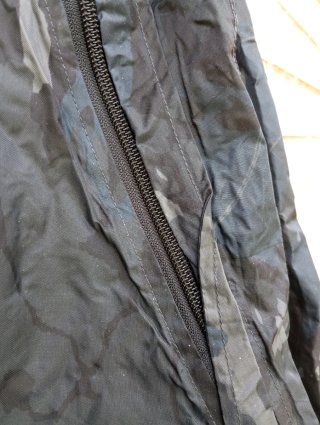 Chubasquero Forclaz 900 para cuerpo y mochila