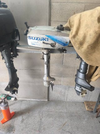 Motor Suzuki 2cv antiguo para restaurar pero funci