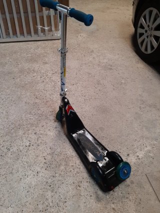 Patinete infantil negro itsimagical 3-5 años